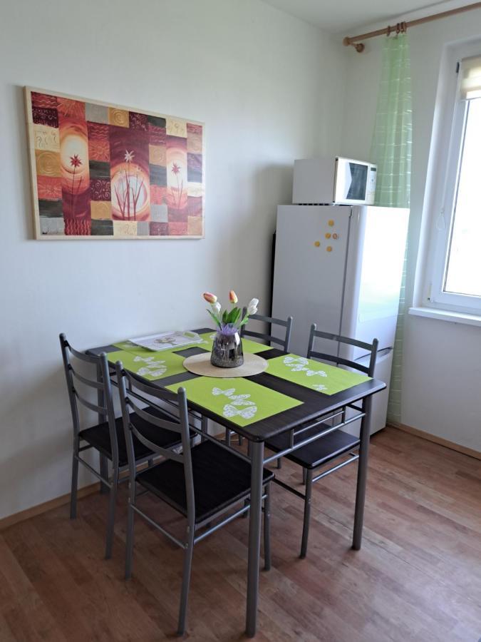 Apartman V Podhuri Krusnych Hor Sokolov Exterior photo